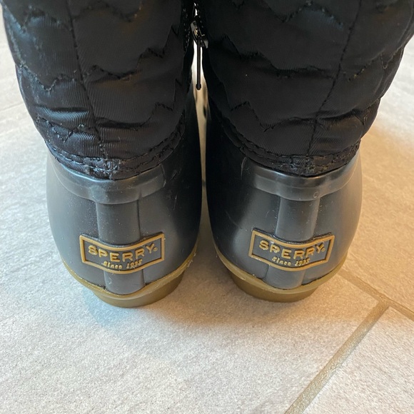 Sperry Duck Boots Size 8 - EUC - Picture 4 of 6